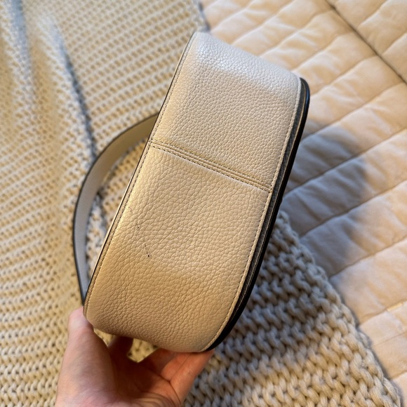 White Coach Saddle Bag with gold hardware - Picture 6 of 8